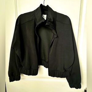 All in Motion Black Cropped Zip Up Athleisure Jacket Small Women’s Zip Jacket